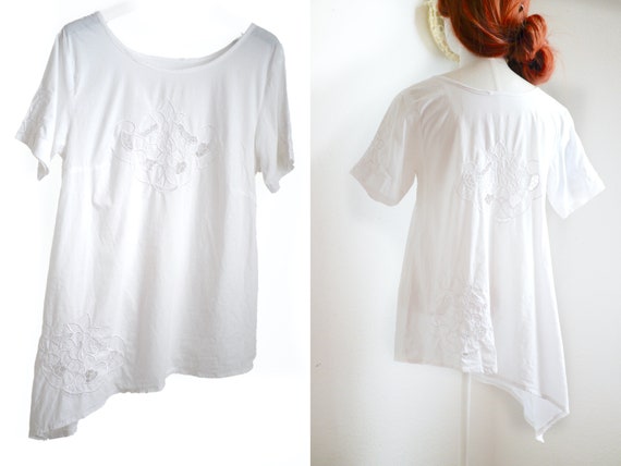 White cotton eyelet lace TOP, asymmetric summer b… - image 2