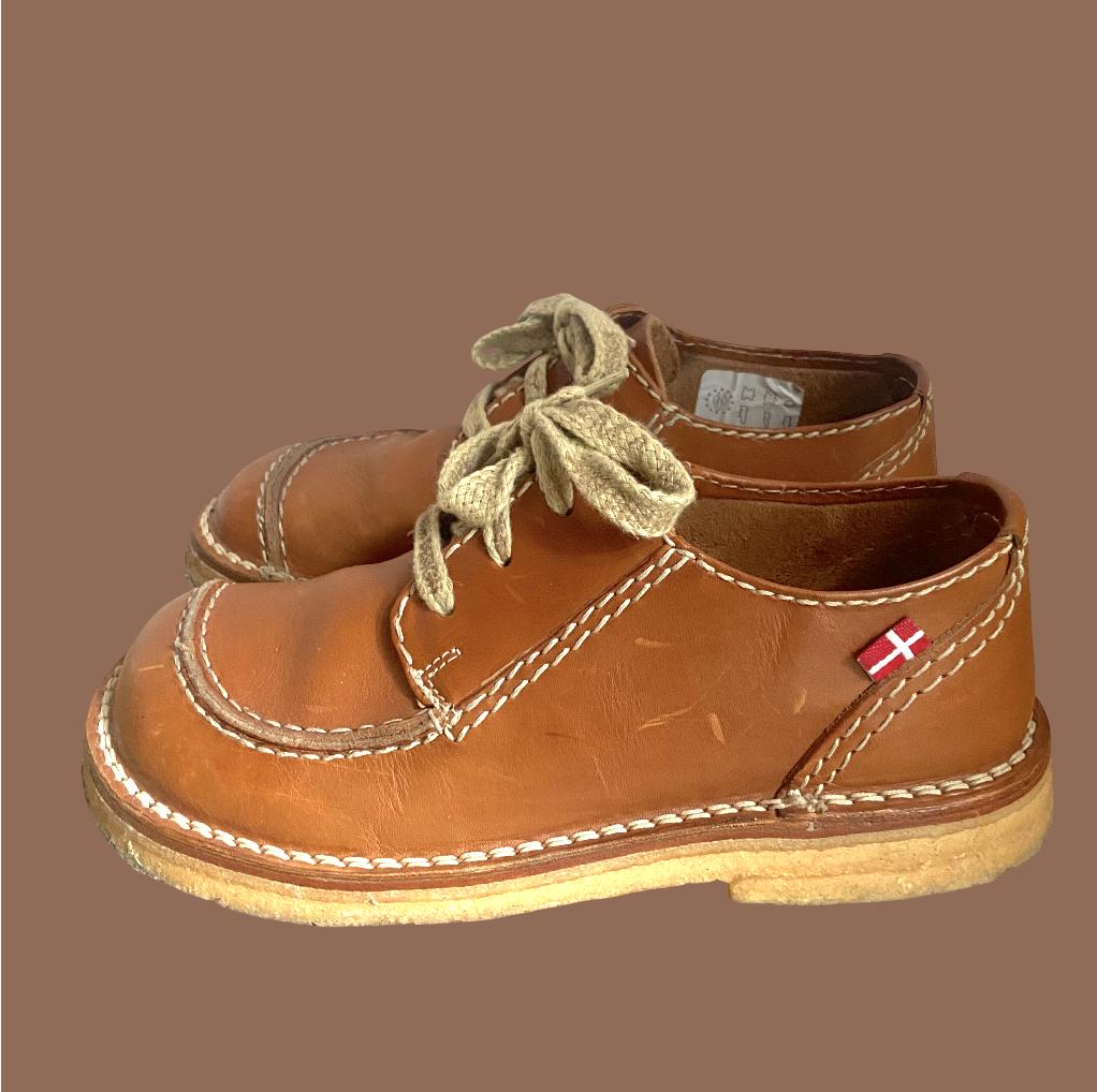 Duckfeet Svenborg Leather shoe Svendborg – Duckfeet Handcrafted Derby Shoe main image 3