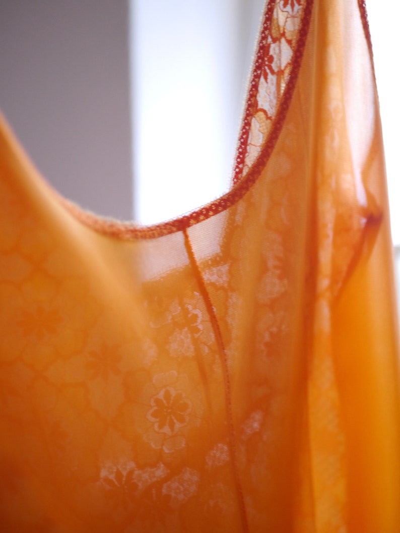 tangerine orange lace slip dress L Waist 35/'/' 88 cm Vintage slip dress 60s negligee