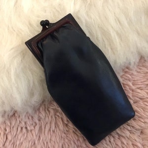 Brillenetui anni '70, True Vintage, Corno umrandet weiches Etui für Brillen