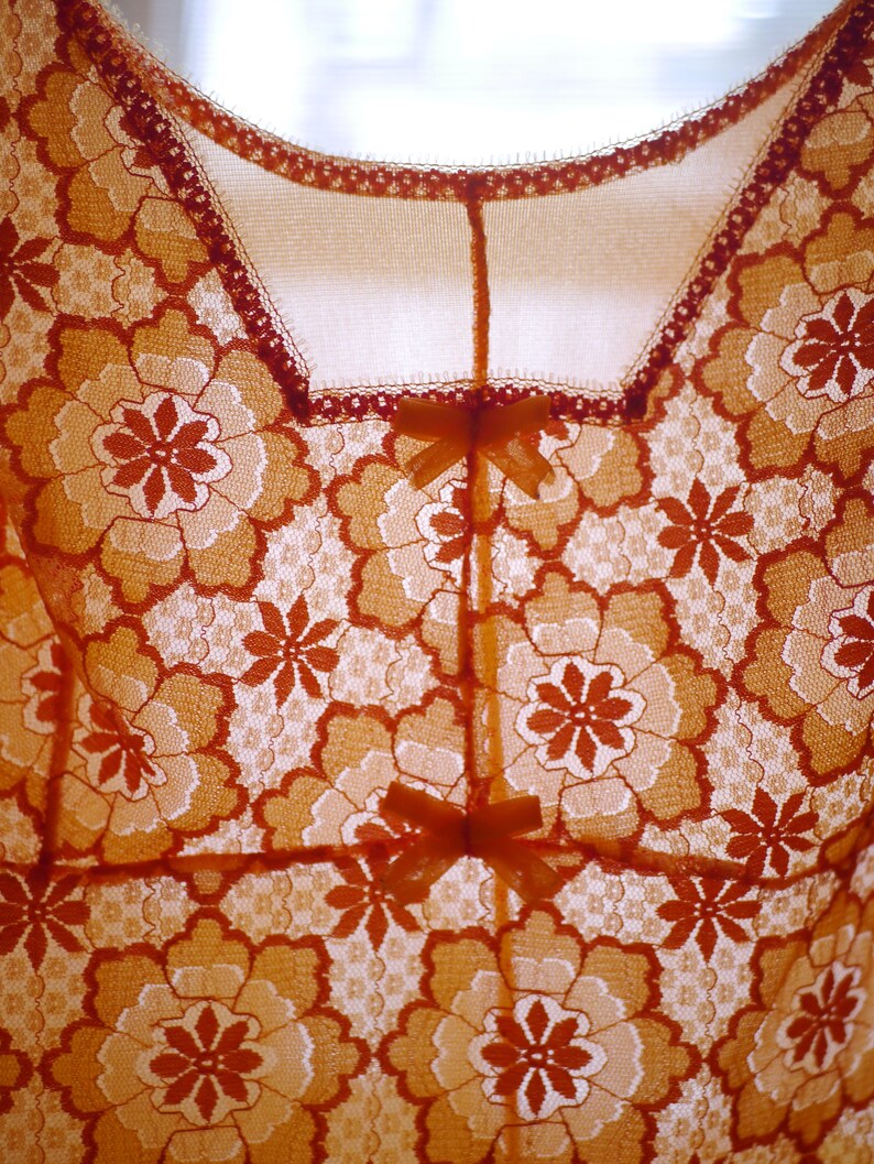 tangerine orange lace slip dress L Waist 35/'/' 88 cm Vintage slip dress 60s negligee