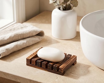 竹製ソープディッシュ – バスルーム、キッチン、シャワー室用の水切りスラットデザイン、天然木製ソープホルダー