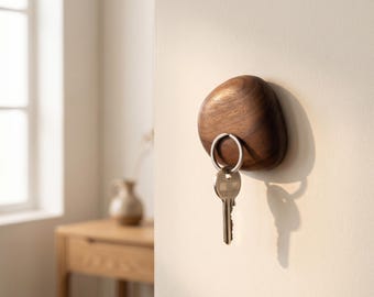 Portachiavi magnetico da parete in legno massello, organizer minimalista per chiavi, ideale per l'ingresso e la decorazione della casa.