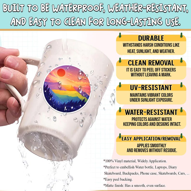 K&ouml;nnte beinhalten: Eine wei&szlig;e Tasse mit einem bunten Aufkleber, der einen Sonnenuntergang &uuml;ber einer Bergkette zeigt. Der Aufkleber ist wasserdicht, witterungsbest&auml;ndig und leicht zu reinigen. Der Text lautet: "Entworfen, um wasserdicht, wetterbest&auml;ndig und leicht zu reinigen zu sein."