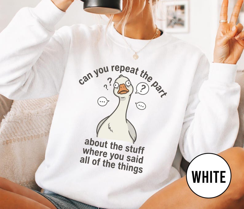 Puede incluir: Un juego de tres tazas de cer&aacute;mica con un acabado moteado y mate. Las tazas son de color crema, gris claro y gris oscuro. Cada taza tiene un dise&ntilde;o simple y minimalista y un asa redondeada.