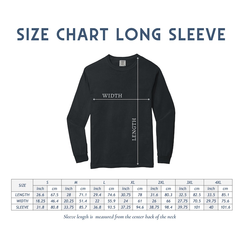 Puede incluir: Una camiseta negra de manga larga con una tabla de tallas. La tabla muestra medidas en pulgadas y cent&iacute;metros para largo, ancho y largo de manga, desde la talla S hasta la 4XL. El texto "SIZE CHART LONG SLEEVE" est&aacute; en la parte superior.