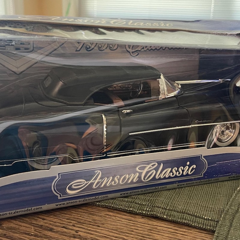 1/18 Scale Model Cadillac - Etsy