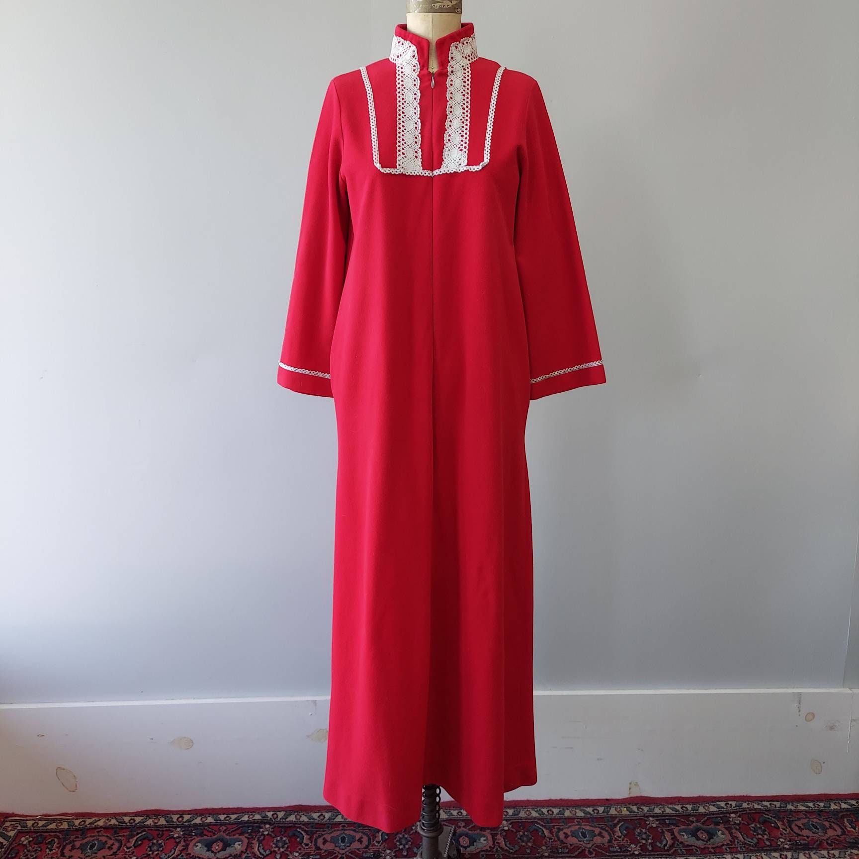 Red Robe Sweater Holiday Red Zip up Robe With White Trim by Vassarette- XS Small - Etsy