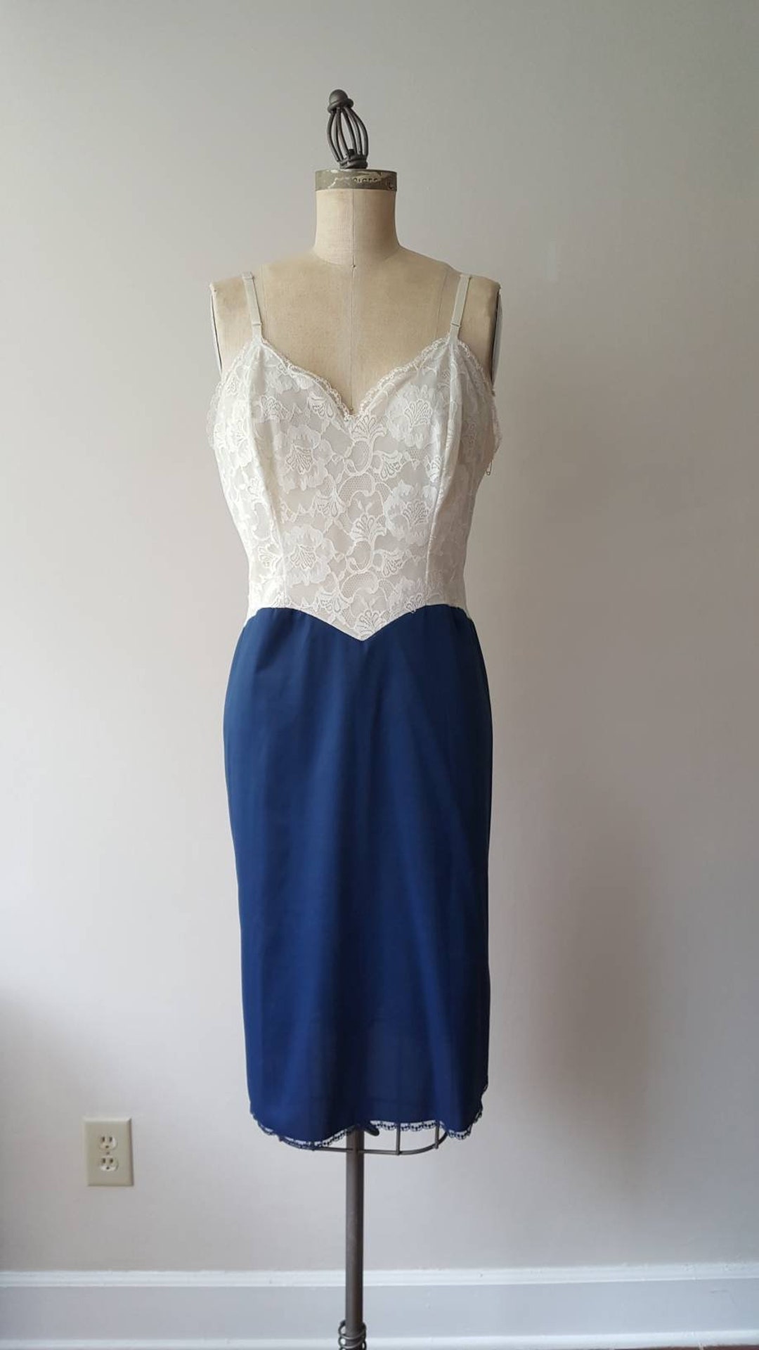 Two Tone Bright White and Navy Full Slip 36 by Vanity Fair Etsy
