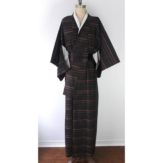 Black and Antique Gold Stripe Long Kimono Robe - image 3