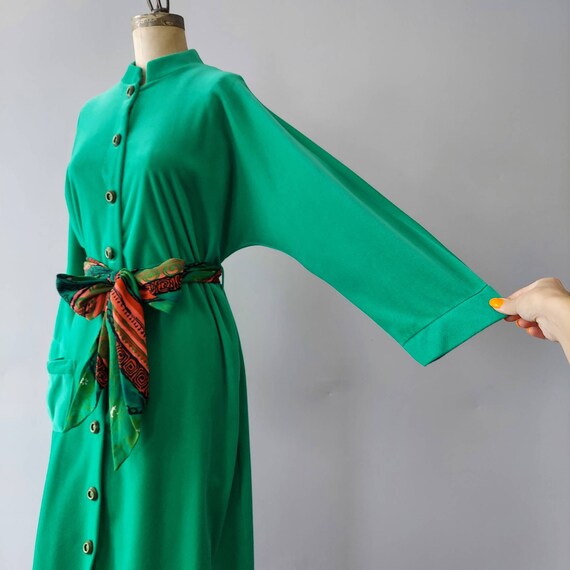 Green Fleece Maxi Robe with Colorful Sash - Small - Gem