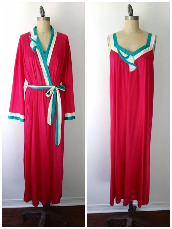 Bright Raspberry Long Nightgown Set by Vanity Fai… - image 3