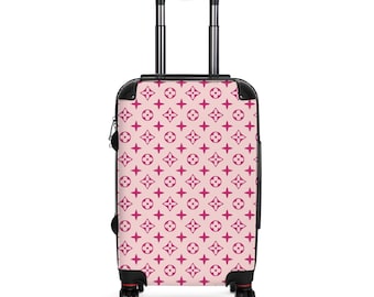 Rosa resväska med monogrammönster | Designer-resekollektionen