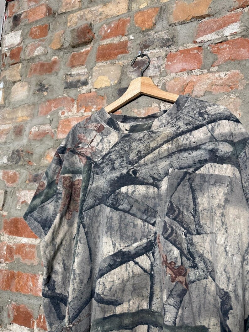 Vintage Mossy Oak Camouflage-T-Shirt aus den 2000er Jahren, Herrengröße XXL Bild 2