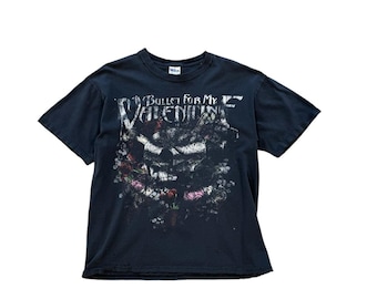 Vintage 2000s Bullet For My Valentine Distressed T-Shirt Size Large
