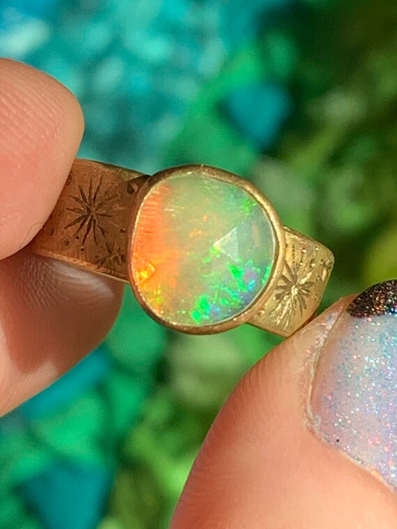 Big opal ring deals
