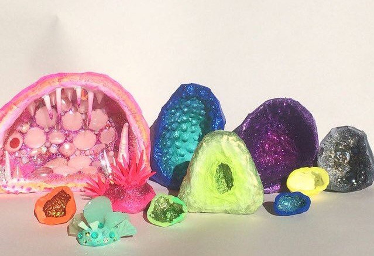 Fake Geode Geode Geode Art Crystal Art Rocks and Etsy UK