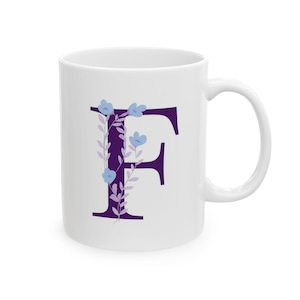 Tazza in ceramica con iniziale e fiore, tazza da caffè personalizzata, regalo per lei, lettera F