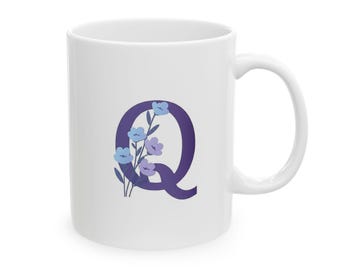 Keramisk mugg med initialer och blomma, personlig kaffekopp, present till henne, bokstaven Q