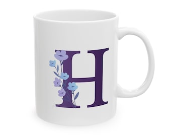 Keramisk mugg med initialer och blomma, personlig kaffekopp, present till henne, bokstaven H