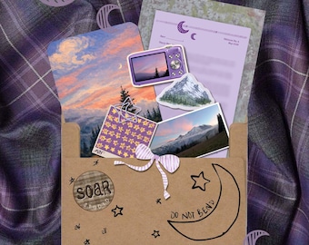 Club de correo de Soar Studio / Club de arte mensual: obras de arte personalizadas, pegatinas, fotos personales y calendario