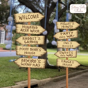 Señales digitales de Winnie the Pooh con flechas direccionales, bienvenida al Bosque de los Cien Acres, letreros para fiestas de cumpleaños de Pooh, descarga instantánea.