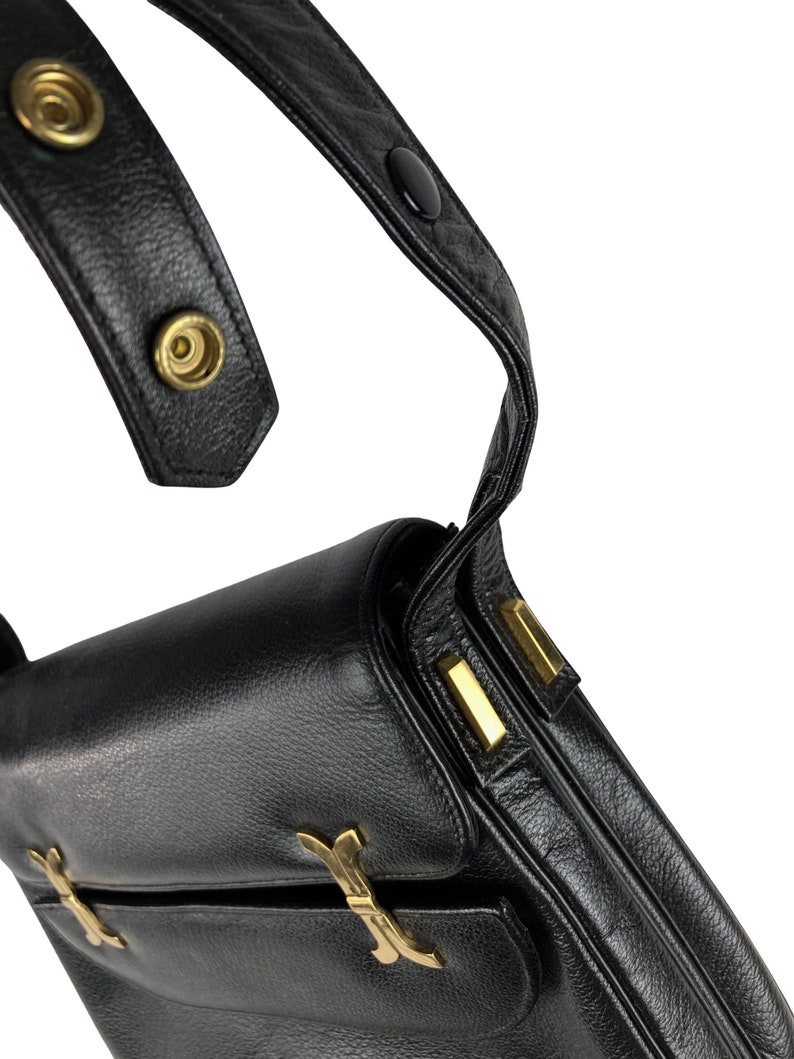 1970s black handbag / adjustable strap image 3