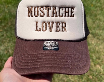 Moustache Lover Hut