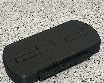 Playstation Portable Hardcase With Magnetic Closure for PSP 2000
