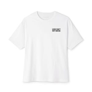 Bold Circular Back Design Boxy Tee for Modern Street Confidence, Airlume Cotton bild 3
