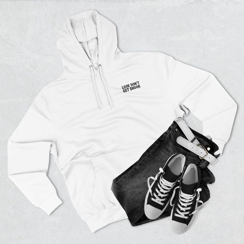 White Fleece Hoodie with Penmanship Script Back Print, Medium Heavy Fabric afbeelding 3