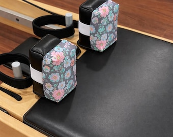 Cojines para bloques de hombros de Pilates/Almohadilla cómoda para reformista - Indy Bloom Gray