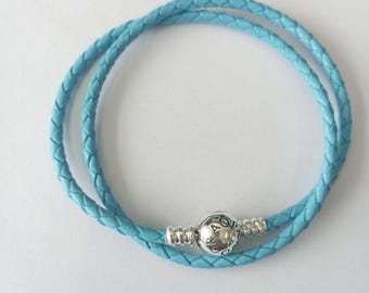 sterling silver  l.blue double wrap leather bracelet 38cm + pouch