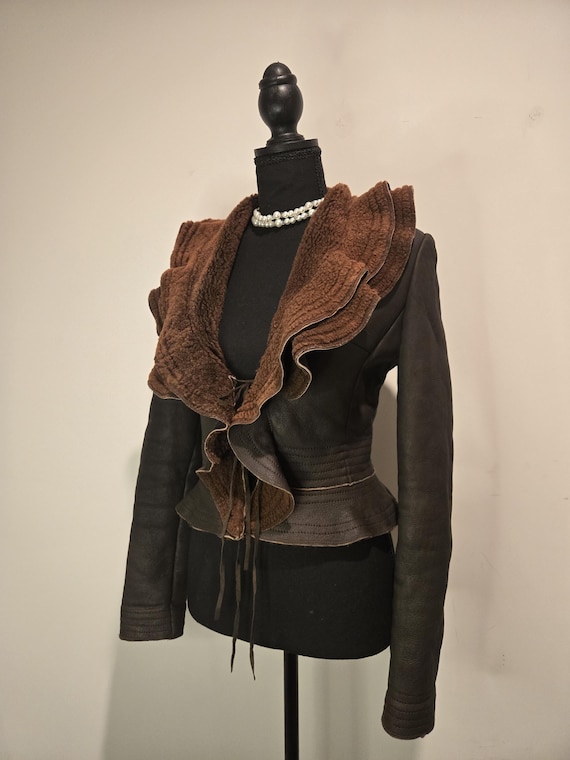 Cropped Shearling Jacket – Fitted Lambskin - image 1