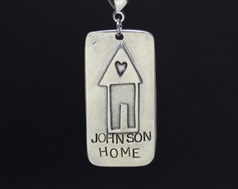 Customizable Home Key Chain with House Symbols - New Home Gift