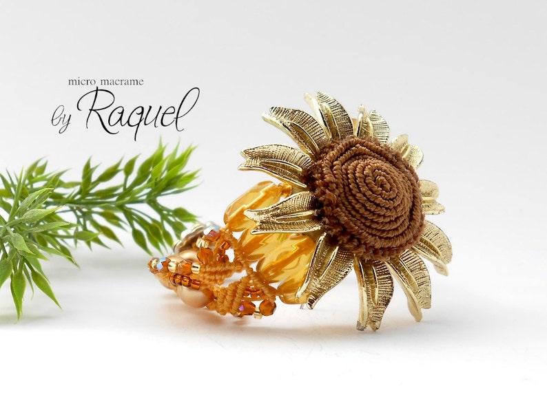 Micro Macrame PDF PATTERN Sunflower Bracelet image 1