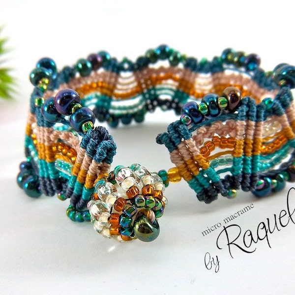 Micro Macrame Bracelet  PDF Tutorial