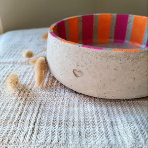 Handbemalte Betonschale – Handmade Deko Schale aus Beton | modernes Wohnaccessoire |Geschenkidee