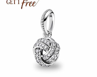 Sparkling Love Knot Pendant