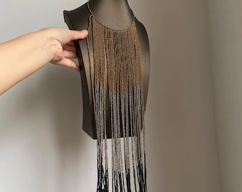 Collar vintage Art Déco con flecos, babero estilo Gatsby de los años 20 con efecto degradado, joyería con borla dorada extralarga, cascada de cuentas llamativa