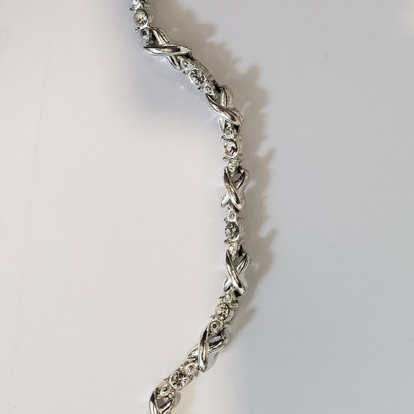 Avon Silver Bracelet - XOXO