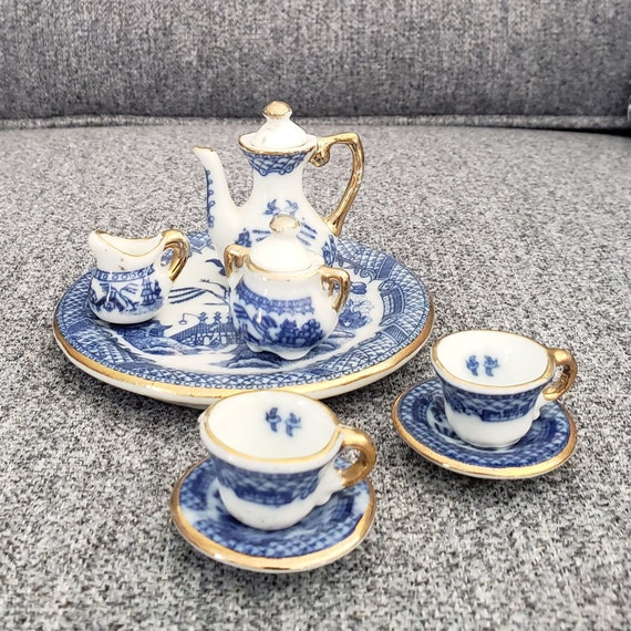 Mini Tea Set by Dazzle & Lace Catch My Party