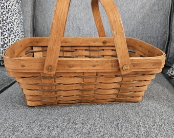 Longaberger Basket with handle
