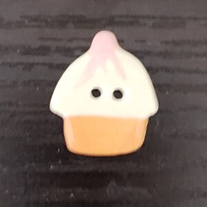 Keramisk knapp - Välj mellan stjärna, klocka, jul, cupcake, glasstrut Cupcake