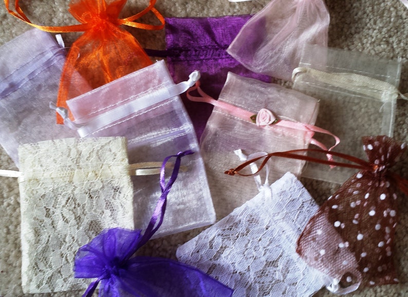 3 x 4 Organza Favor Bags 12 Pack image 1