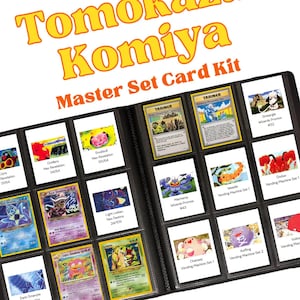 Könnte beinhalten: Ein schwarzer Kartenordner gefüllt mit Tomokazu Komiya Master Set Sammelkarten. Die Karten zeigen verschiedene farbenfrohe Illustrationen von Pokémon-Charakteren. Der Ordner ist geöffnet und zeigt mehrere Karten in einzelnen Hüllen. Text auf den Karten enthält Charakternamen und Set-Informationen.