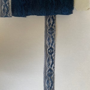 Navy Picot Lace Trim