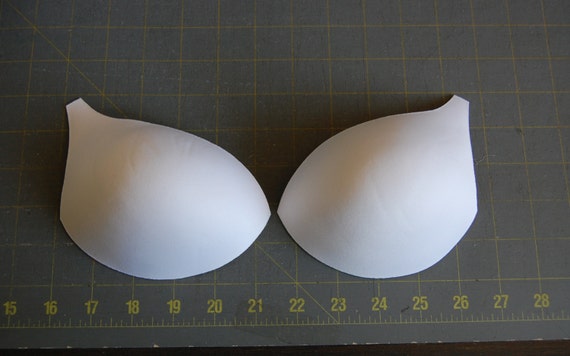 CT 29 White 30B Plunge Bra Cup