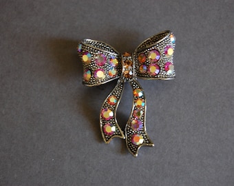 Pink AB Rhinestone Bow Pin