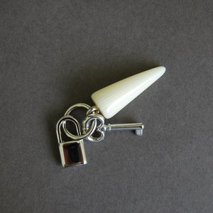Silver Horn Charm